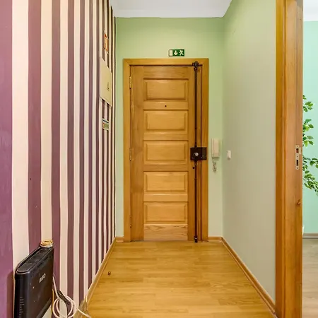 Spacious In Lisbon's Historic Centre 65 M² Parking Appartement Lissabon